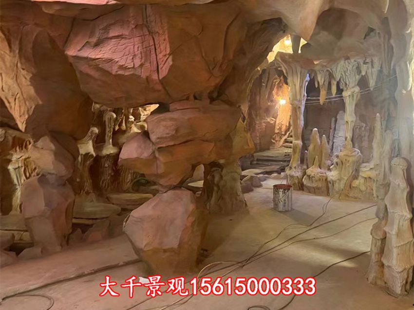 點(diǎn)擊查看詳細(xì)信息<br>標(biāo)題：溶洞民宿 閱讀次數(shù)：1293